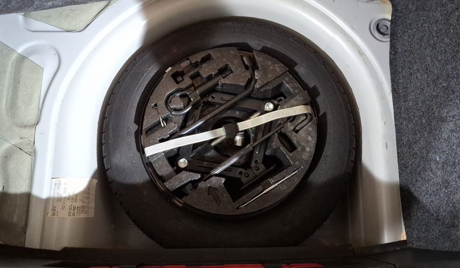 Volkswagen Polo 1.6 TIPTRONIC Hatchback 2016