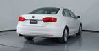 Volkswagen Jetta 2.5 SPORT PAQ WELTRADIO TECHO TIPTRONIC Sedan 2013
