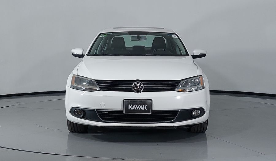 Volkswagen Jetta 2.5 SPORT PAQ WELTRADIO TECHO TIPTRONIC Sedan 2013