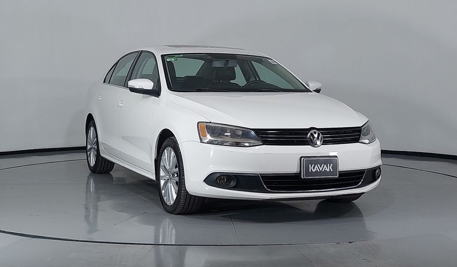 Volkswagen Jetta 2.5 SPORT PAQ WELTRADIO TECHO TIPTRONIC Sedan 2013