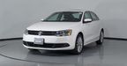 Volkswagen Jetta 2.5 SPORT PAQ WELTRADIO TECHO TIPTRONIC Sedan 2013