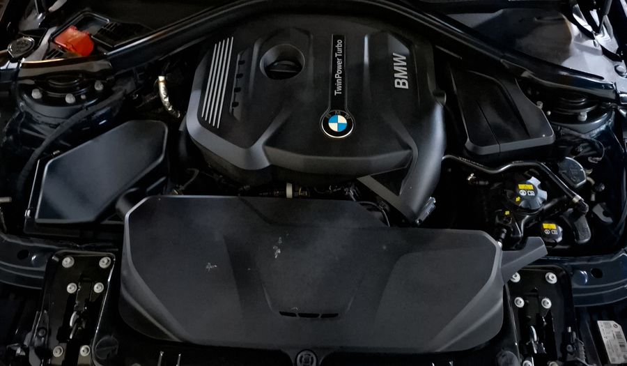 Bmw Serie 3 2.0 330IA LUXURY LINE Sedan 2016