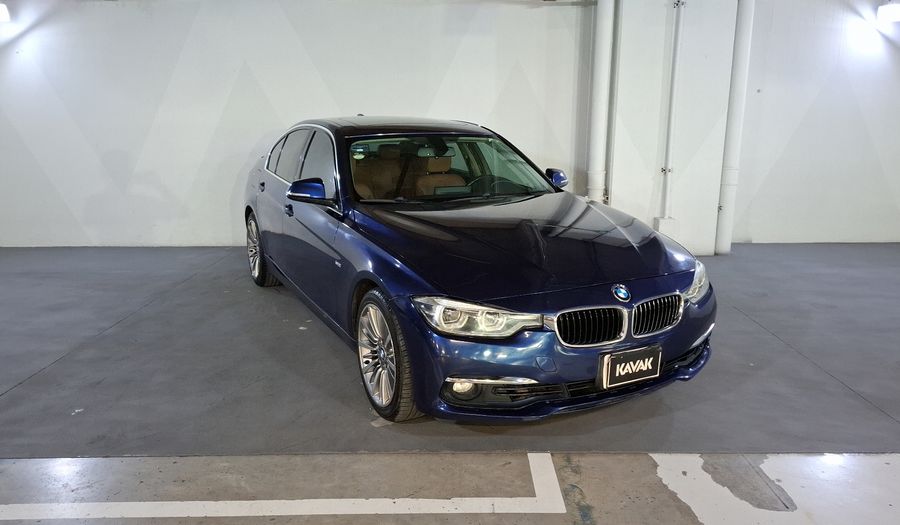 Bmw Serie 3 2.0 330IA LUXURY LINE Sedan 2016