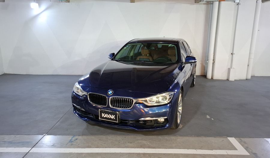 Bmw Serie 3 2.0 330IA LUXURY LINE Sedan 2016