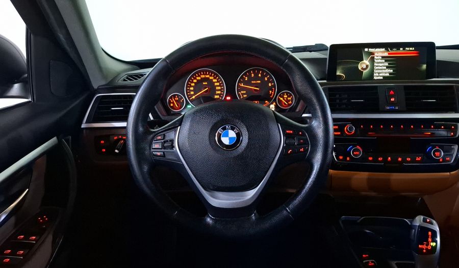 Bmw Serie 3 2.0 330IA LUXURY LINE Sedan 2016