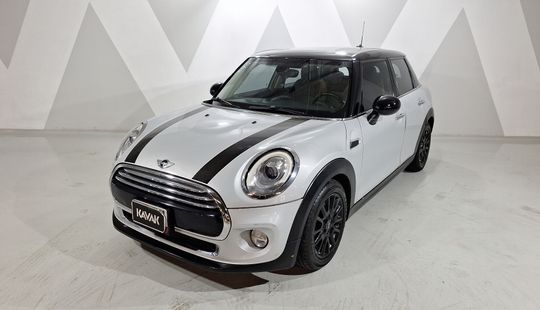 Mini • Cooper