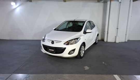 Mazda • Mazda 2