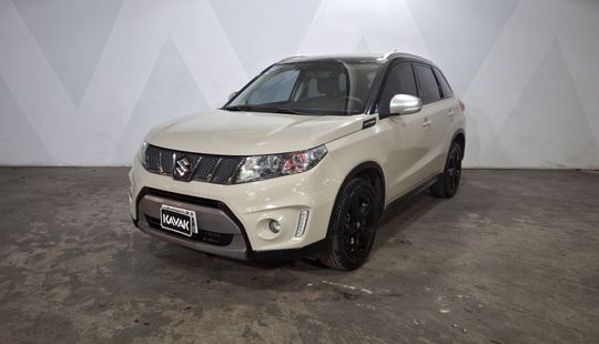 Suzuki • Vitara
