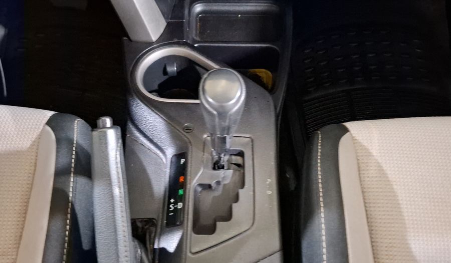 Toyota Rav4 2.5 XLE AWD AT Suv 2016