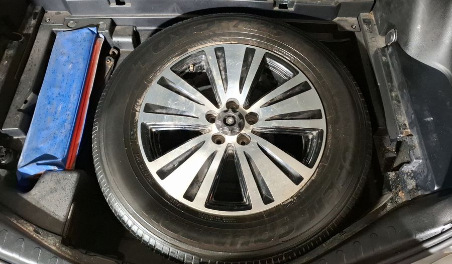 Toyota Rav4 2.5 XLE AWD AT Suv 2016