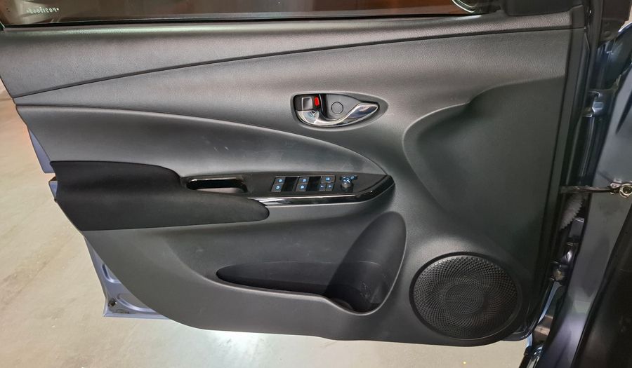Toyota Yaris 1.5 XLS Hatchback 2023