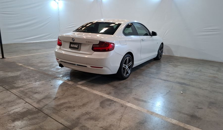 Bmw Serie 2 2.0 220IA SPORT LINE Coupe 2017