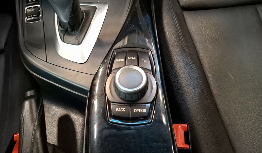 Bmw Serie 2 2.0 220IA SPORT LINE Coupe 2017