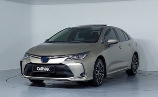 Toyota • Corolla
