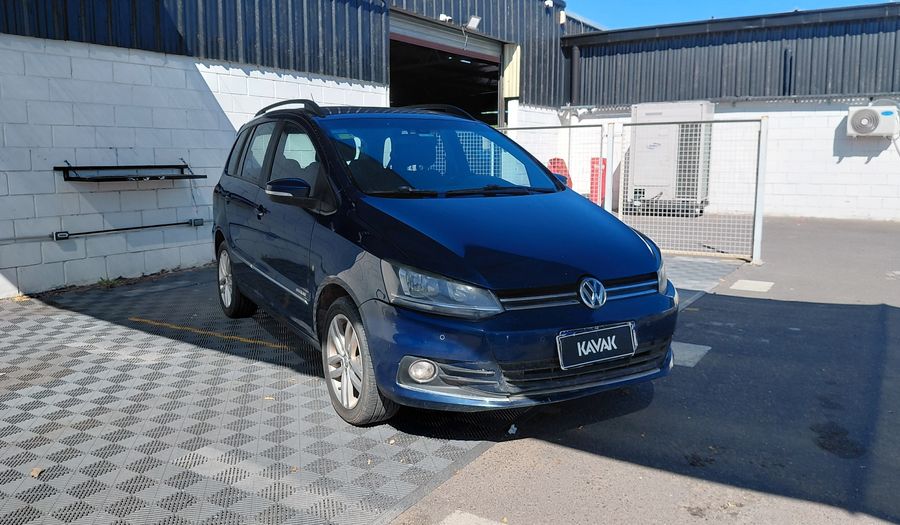 Volkswagen Suran 1.6 16V HIGHLINE Wagon 2016