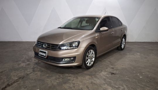 Volkswagen • Vento