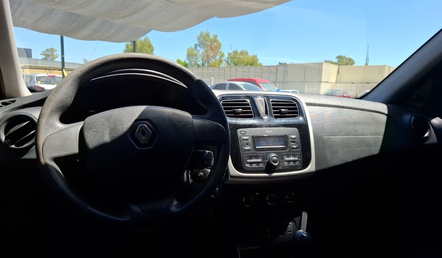 Renault Sandero 1.6 EXPRESSION Hatchback 2018