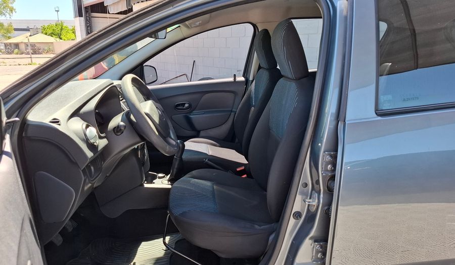 Renault Sandero 1.6 EXPRESSION Hatchback 2018