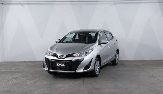 Toyota • Yaris