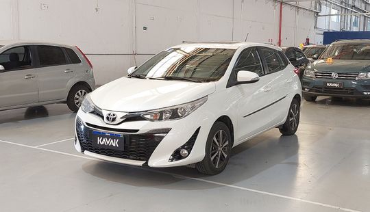 Toyota • Yaris