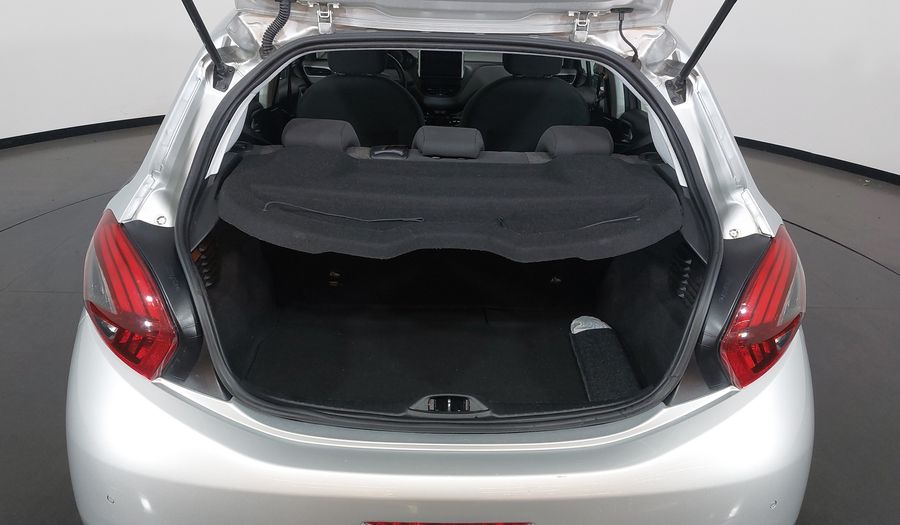 Peugeot 208 ALLURE Hatchback 2018