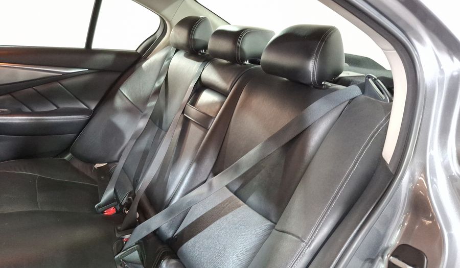 Infiniti Q50 3.7 SEDUCTION AT Sedan 2017