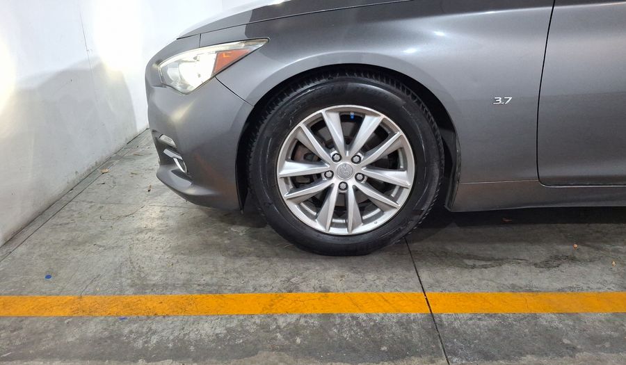 Infiniti Q50 3.7 SEDUCTION AT Sedan 2017