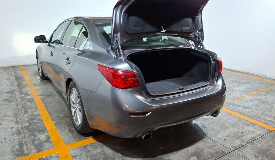 Infiniti Q50 3.7 SEDUCTION AT Sedan 2017