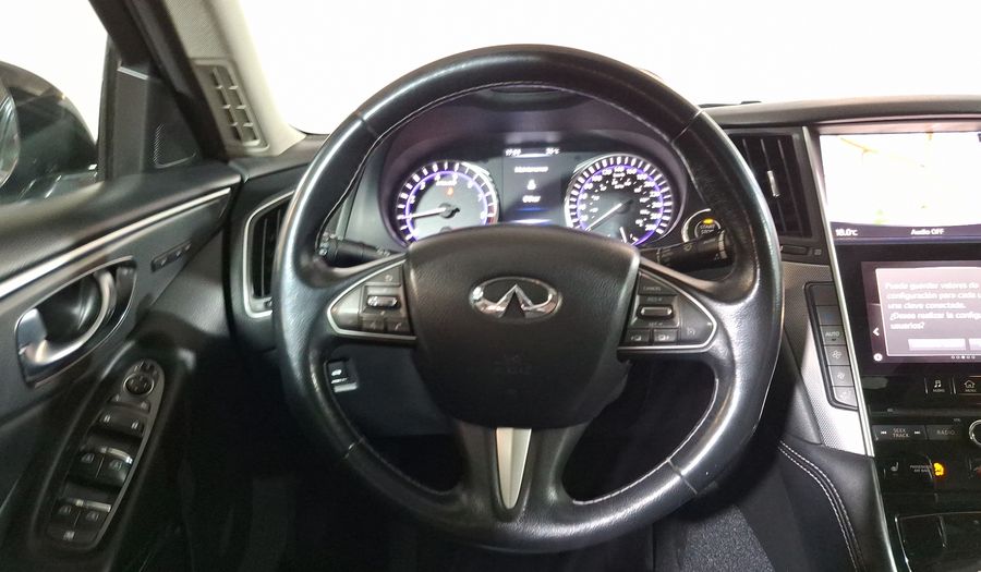 Infiniti Q50 3.7 SEDUCTION AT Sedan 2017