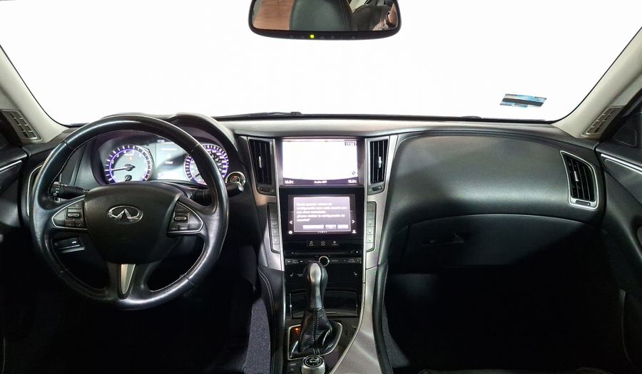 Infiniti Q50 3.7 SEDUCTION AT Sedan 2017