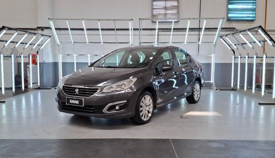 Peugeot • 408