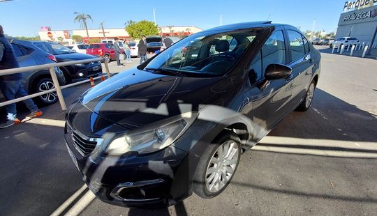 Peugeot • 408
