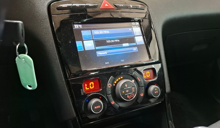 Peugeot 408 1.6 THP ALLURE+ Sedan 2017