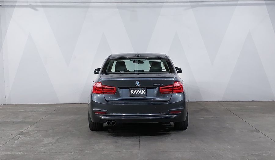 Bmw Serie 3 2.0 320IA SPORT LINE AUTO Sedan 2018