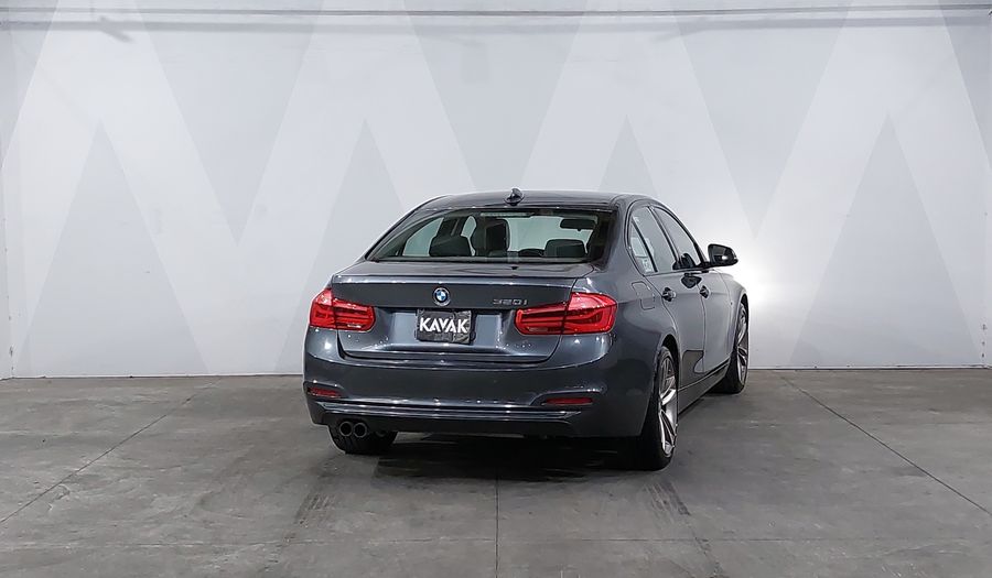 Bmw Serie 3 2.0 320IA SPORT LINE AUTO Sedan 2018