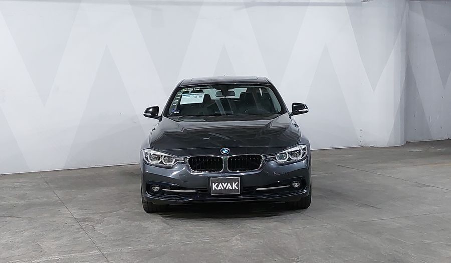 Bmw Serie 3 2.0 320IA SPORT LINE AUTO Sedan 2018