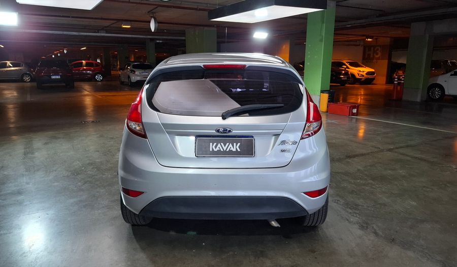 Ford Fiesta Kinetic Design 1.6 SE Hatchback 2016