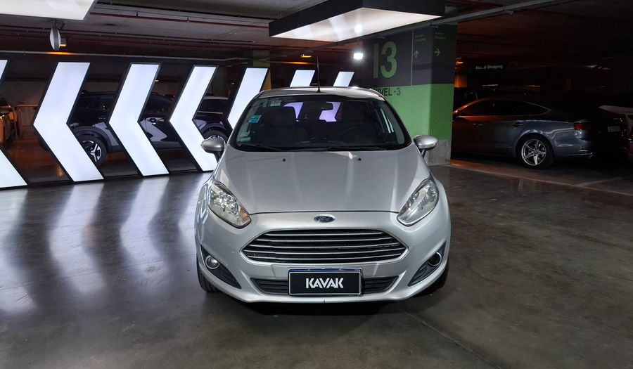 Ford Fiesta Kinetic Design 1.6 SE Hatchback 2016