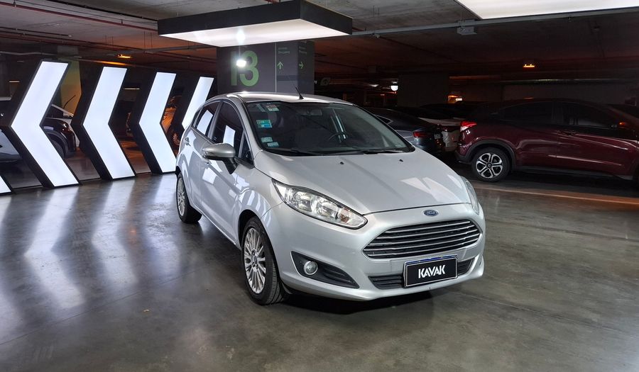 Ford Fiesta Kinetic Design 1.6 SE Hatchback 2016