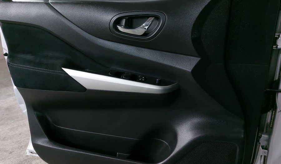 Nissan Np300 2.5 LE TM AC Pickup 2019