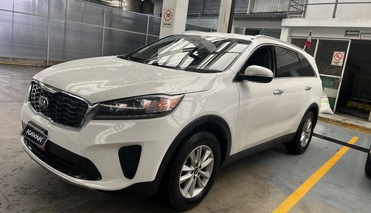 Kia • Sorento