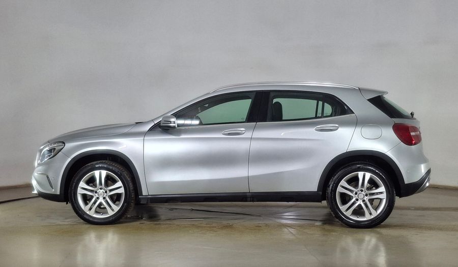 Mercedes Benz Clase Gla 1.6 GLA 200 DCT Suv 2015