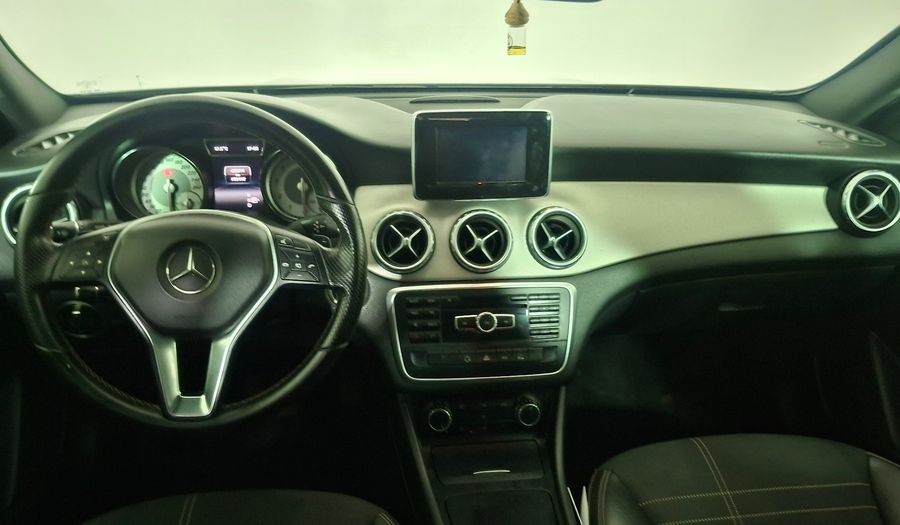 Mercedes Benz Clase Gla 1.6 GLA 200 DCT Suv 2015