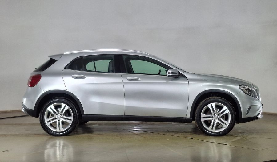 Mercedes Benz Clase Gla 1.6 GLA 200 DCT Suv 2015