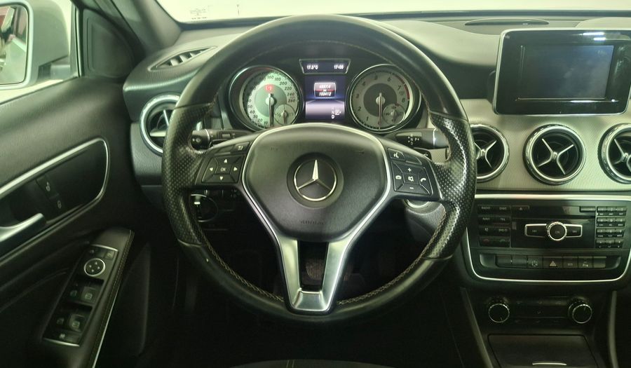 Mercedes Benz Clase Gla 1.6 GLA 200 DCT Suv 2015