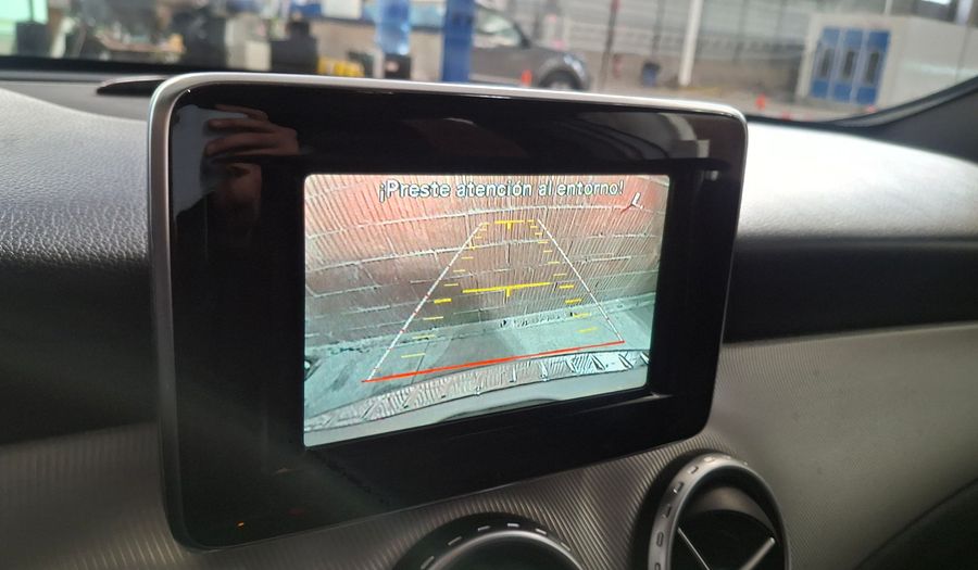 Mercedes Benz Clase Gla 1.6 GLA 200 DCT Suv 2015