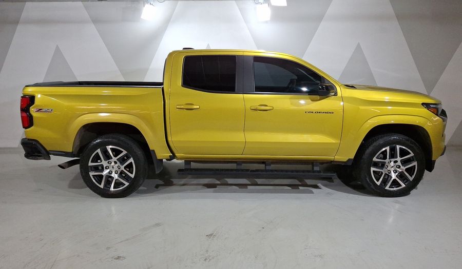 Chevrolet Colorado 2.7 Z71 C AUTO 4WD Pickup 2023
