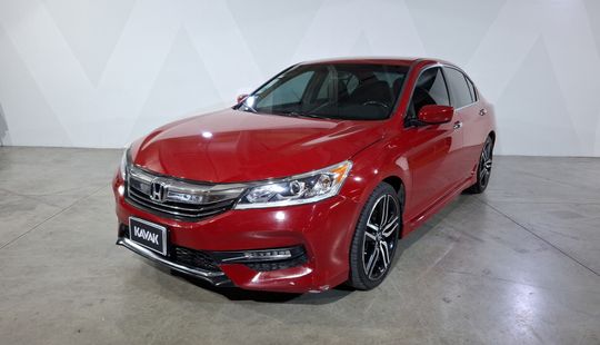 2016 • 92,627 km • Automático