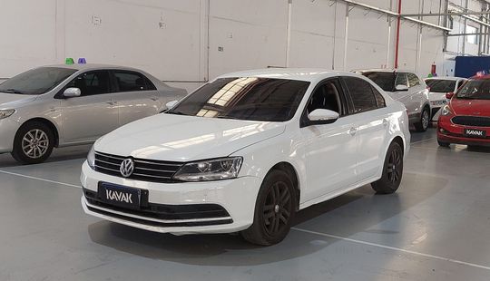 Volkswagen • Jetta