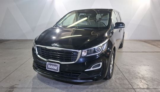 Kia • Sedona